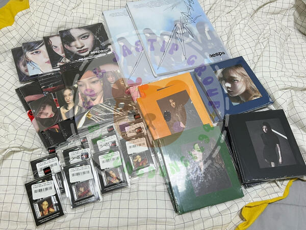 AESPA - DIRLS ALBUM AESPA - DIRLS ALBUM